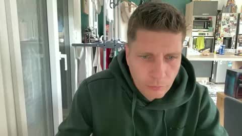 miklp8463 online show from 04.22.26