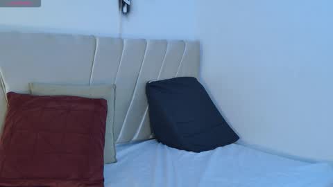 Mikoto Urb online show from 12.19.25