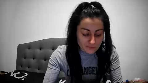 Mikyloveu online show from 02.09.26