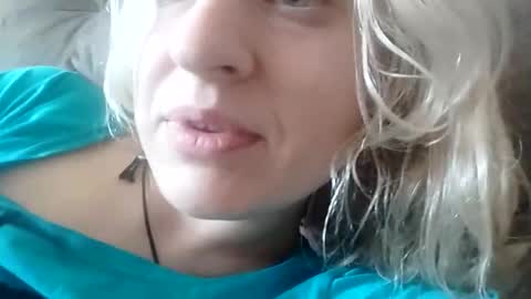 Snapshot of mila_420 chatting on 09.17.25 Mila 420 online show from 09.17.25