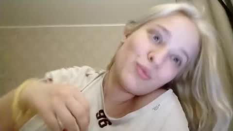 Snapshot of mila_420 chatting on 03.29.26 Mila 420 online show from 03.29.26