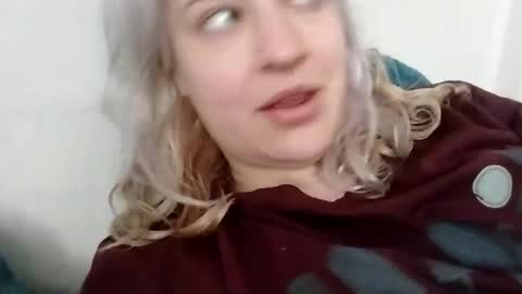 Mila 420 online show from 04.21.26