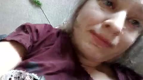 Mila 420 online show from 04.26.26