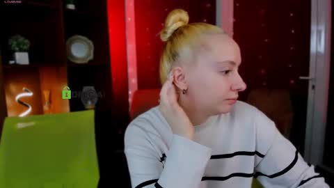 mila_glow online show from 12.22.25