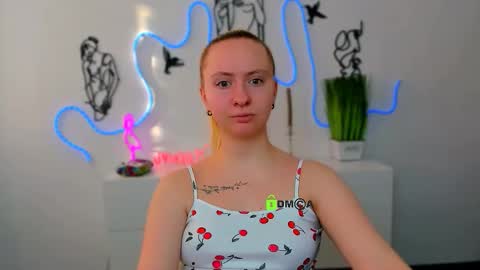 mila_glow online show from 03.05.26