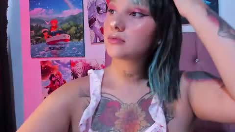 Snapshot of mila_nixon01 chatting on 07.20.26 MILA online show from 07.20.26