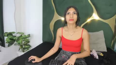 mila_petiteasm online show from 06.29.26