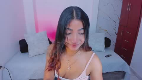 martina online show from 04.10.26