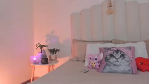 mila_stark333 online show from 03.06.26