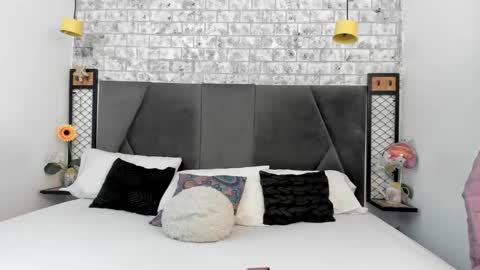 mila online show from 09.26.25