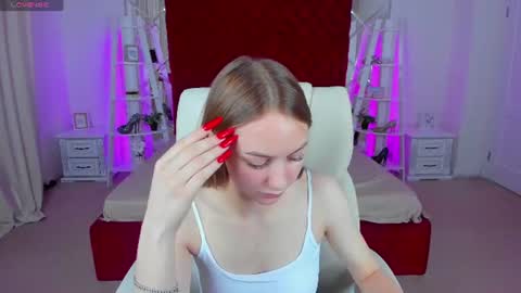 Snapshot of milaaddam chatting on 06.10.26 Milla online show from 06.10.26