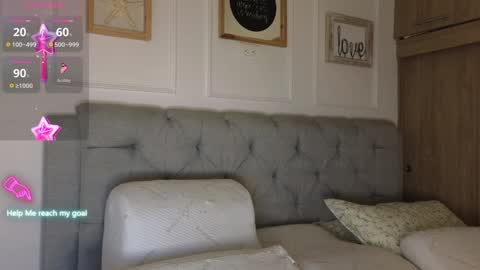 Snapshot of milabritton1 chatting on 01.07.25 Vale online show from 01.07.25