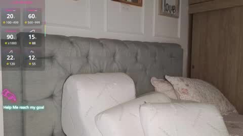 Snapshot of milabritton1 chatting on 02.10.25 Vale online show from 02.10.25