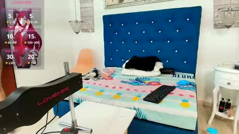 miladiosa online show from 10.15.25