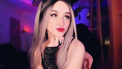 MiladyJolie online show from 02.25.25