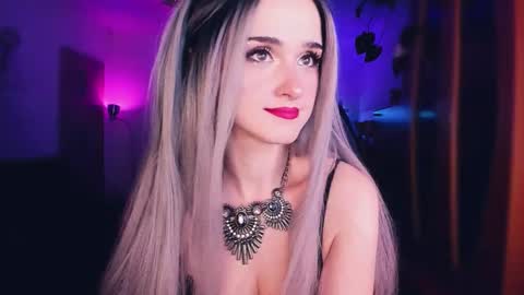 MiladyJolie online show from 11.26.25