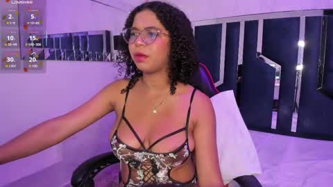 Milenna online show from 10.10.25