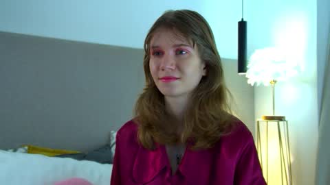 Snapshot of milamaelis chatting on 02.28.26 Mila online show from 02.28.26