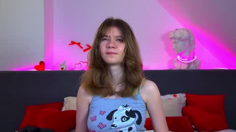 Snapshot of milamaelis chatting on 03.03.26 Mila online show from 03.03.26