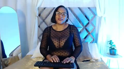 MilaMonroeXX online show from 05.09.26