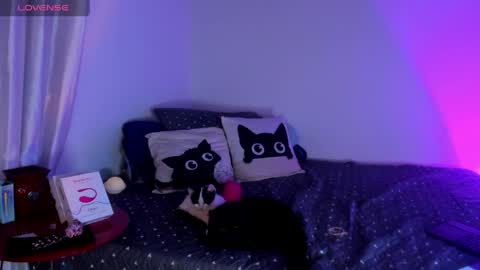 Milane online show from 03.31.26