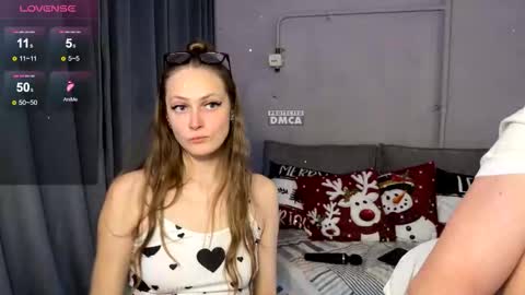 Snapshot of milana_sexwife chatting on 01.11.26 Dan and Milana online show from 01.11.26