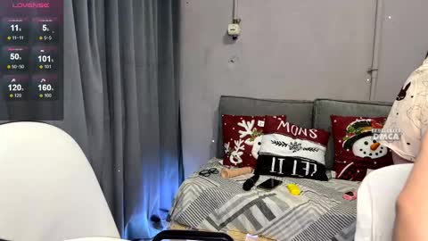 Snapshot of milana_sexwife chatting on 01.14.26 Dan and Milana online show from 01.14.26