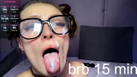 Snapshot of milana_sexwife chatting on 02.01.26 Dan and Milana online show from 02.01.26