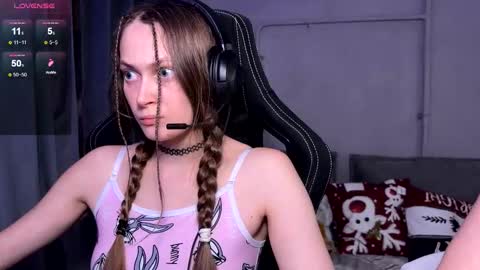 Snapshot of milana_sexwife chatting on 02.07.26 Dan and Milana online show from 02.07.26