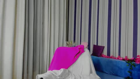 MilanaAlvis online show from 11.08.25