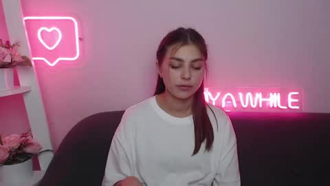 Snapshot of milanaangelas chatting on 12.12.24 milanaangelas online show from 12.12.24