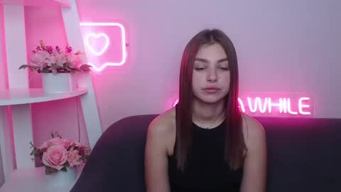 Snapshot of milanaangelas chatting on 02.21.25 milanaangelas online show from 02.21.25