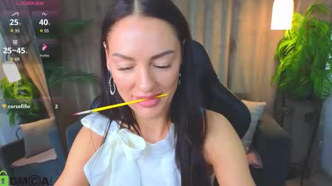 Snapshot of milanabellucci chatting on 03.12.26 Milana online show from 03.12.26