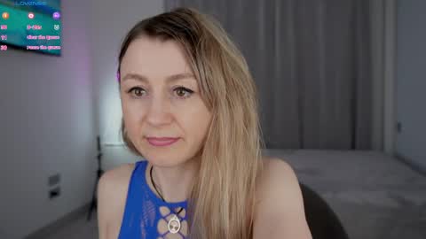 Snapshot of milanacamgirl chatting on 05.10.26 Milana online show from 05.10.26