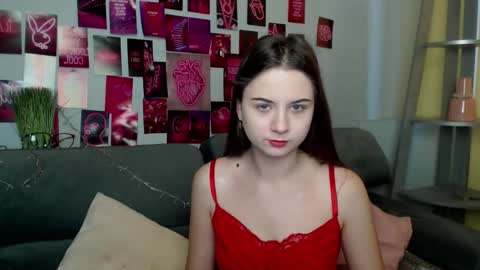 milanaroz online show from 09.11.25