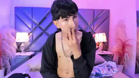 Snapshot of milanhair chatting on 06.16.26 Milan online show from 06.16.26