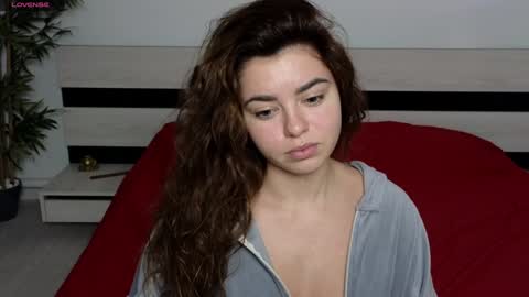 Mila online show from 12.05.24