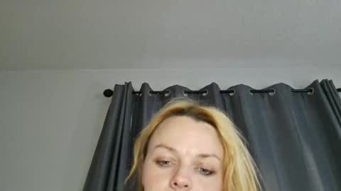 Wetbby00 online show from 01.08.26