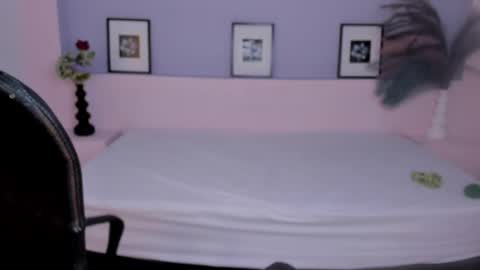 Mila Rose online show from 01.03.25