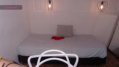 Mila Rose online show from 02.25.25