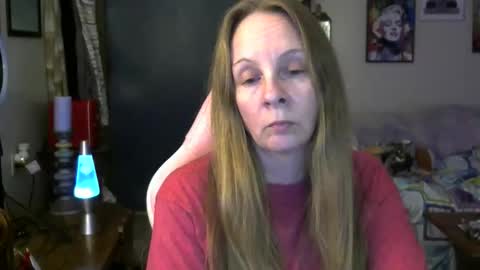 Snapshot of milastoned chatting on 05.18.26 Mila online show from 05.18.26
