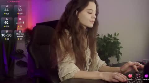 milastoyne online show from 10.29.25