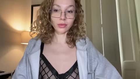 Mila online show from 01.06.26