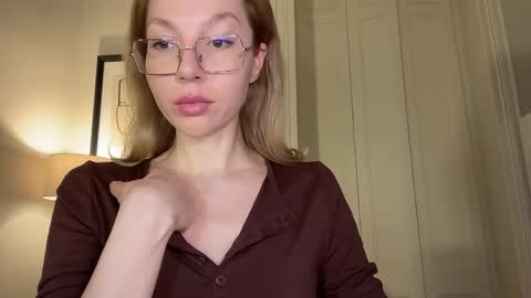 Mila online show from 01.11.26