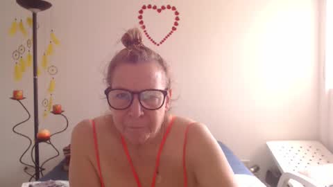 Snapshot of milchanell chatting on 03.03.25 milchanell online show from 03.03.25