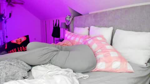 ALL MY LINKS -  online show from 10.14.25