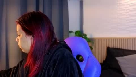 milena_lawson online show from 01.10.26