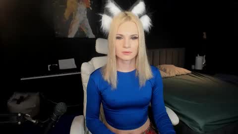 Milena online show from 10.15.25