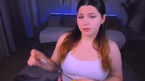 Snapshot of milenafiery chatting on 07.06.26 milenafiery online show from 07.06.26