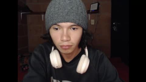 Snapshot of milesxoxo6969 chatting on 09.21.25 milesxoxo6969 online show from 09.21.25